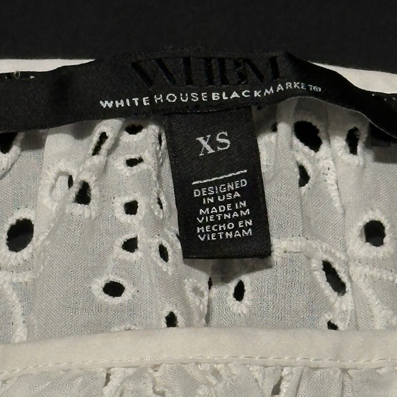White House Black Market Eyelet Ruffle Blouson Cotton Top Blouse Off White XS - Picture 2 of 8